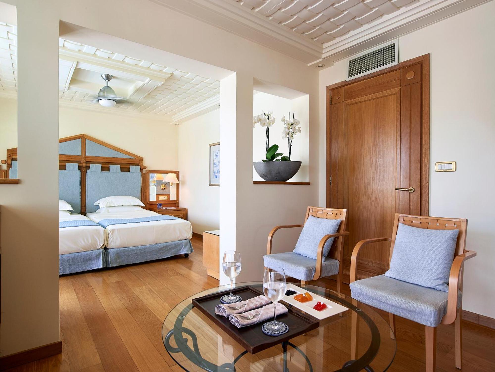 Hotel Knossos Royal Limenas Chersonisou Exterior foto